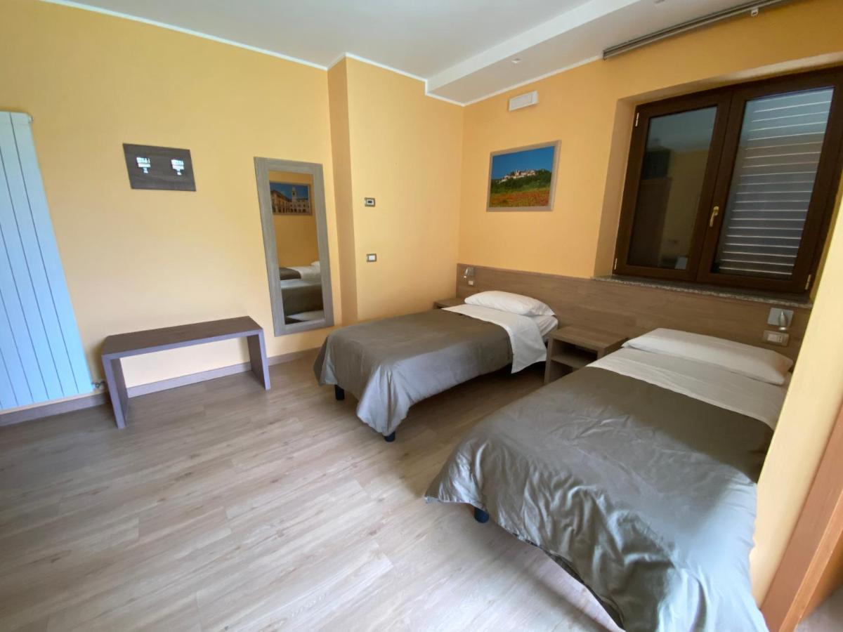 Il Villino Agriturismo B&B Belforte del Chienti Exterior foto